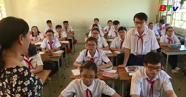 Môn ngữ văn trong nhà trường