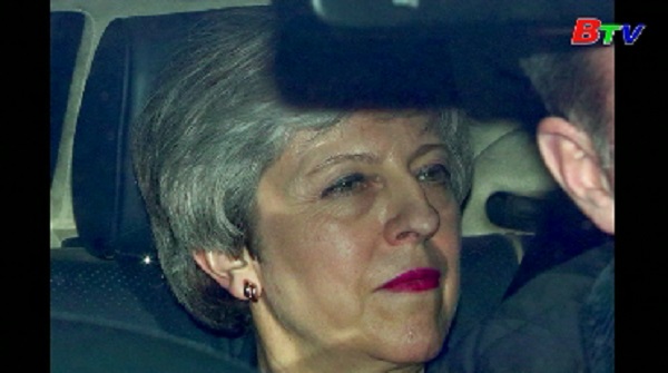Thủ tướng May sẽ từ chức nếu Anh ra khỏi EU