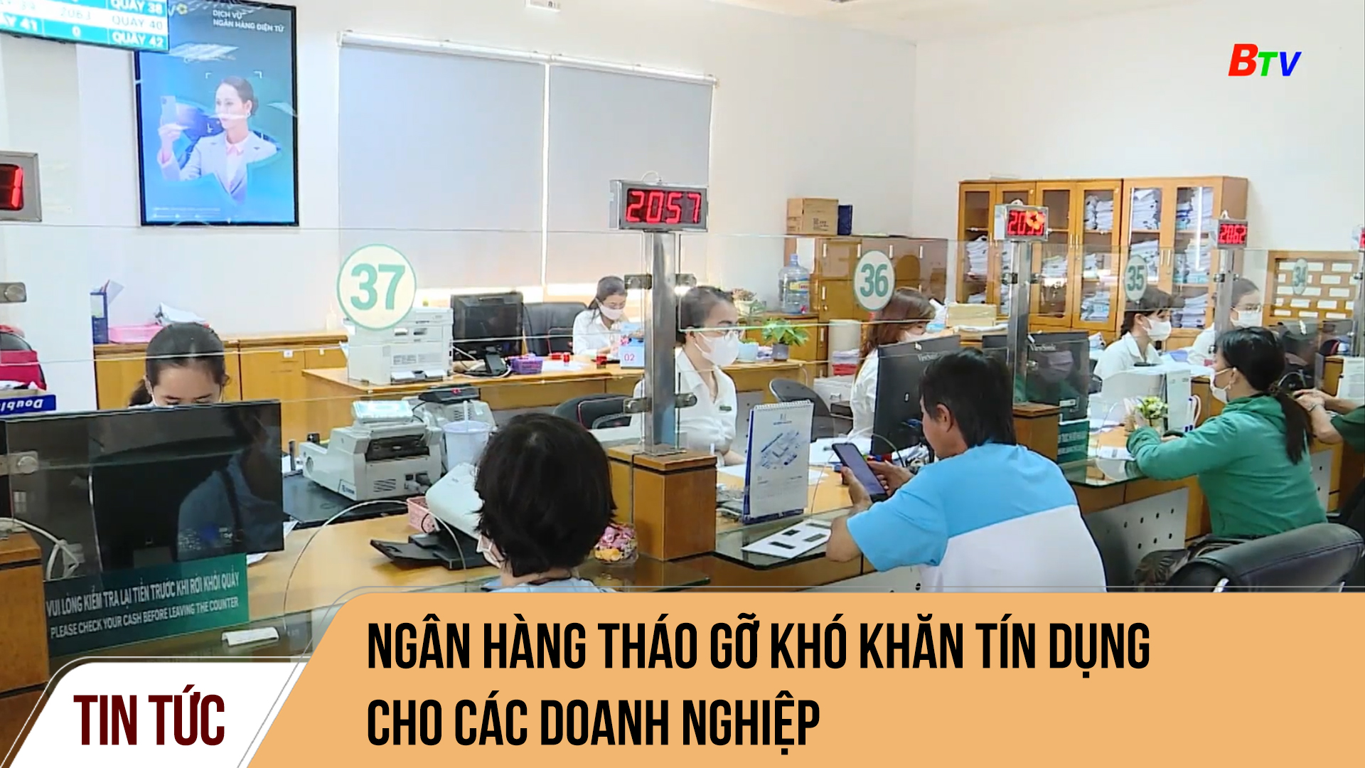 Ngân hàng tháo gỡ khó khăn tín dụng cho các doanh nghiệp