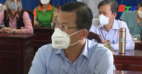 Thị xã Tân Uyên ra mắt trạm y tế lưu động trong doanh nghiệp số 13