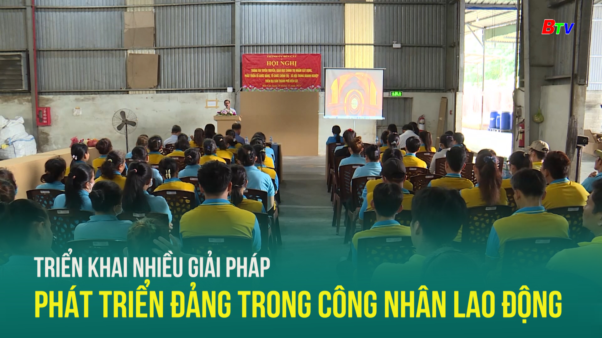 Triển khai nhiều giải pháp phát triển Đảng trong công nhân lao động