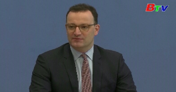 Bộ trưởng Y tế Đức kêu gọi phong tỏa cứng 2 tuần