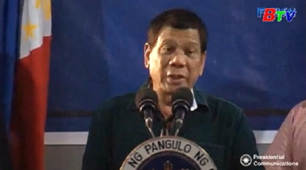 Tổng thống Philippines đề nghị đối thoại với phiến quân thân IS
