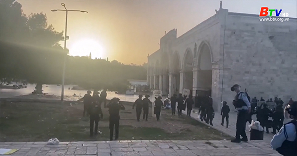 Đụng độ lại bùng phát tại khu đền Al-Aqsa ở Jerusalem
