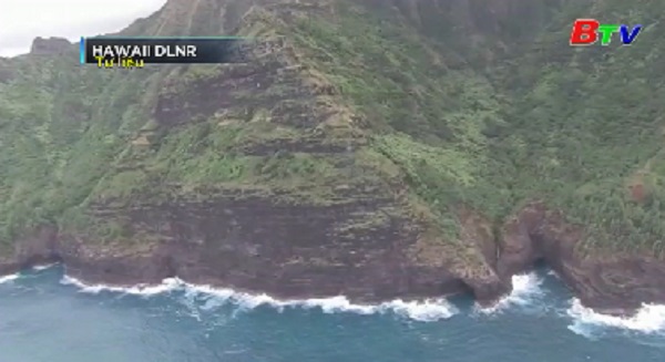 Xác định địa điểm trực thăng rơi ở Hawaii ở Mỹ