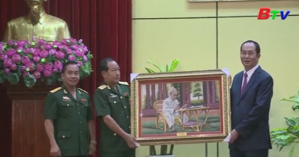 Chủ tịch nước Trần Đại Quang thăm và làm viêc tại Quân đoàn 4