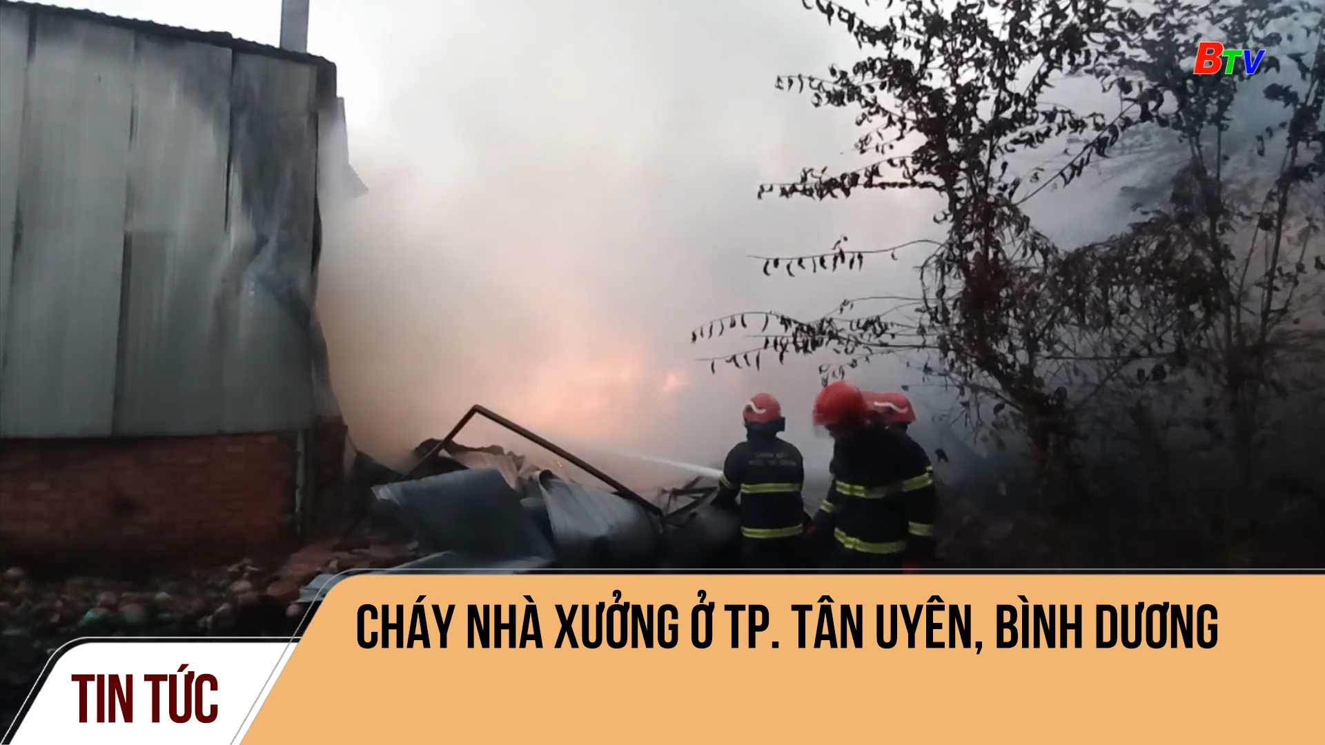 Cháy nhà xưởng ở TP. Tân Uyên, Bình Dương