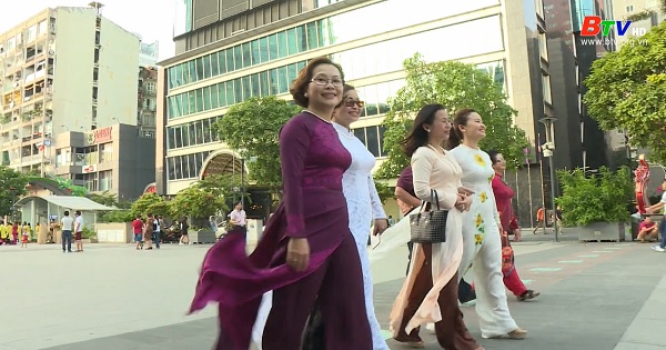 Trang phục áo dài – Biểu tượng văn hóa trong đời sống người Việt