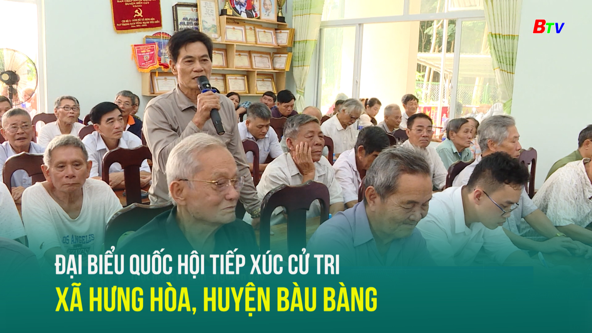 Đại biểu quốc hội tiếp xúc cử tri xã Hưng Hòa, huyện Bàu Bàng