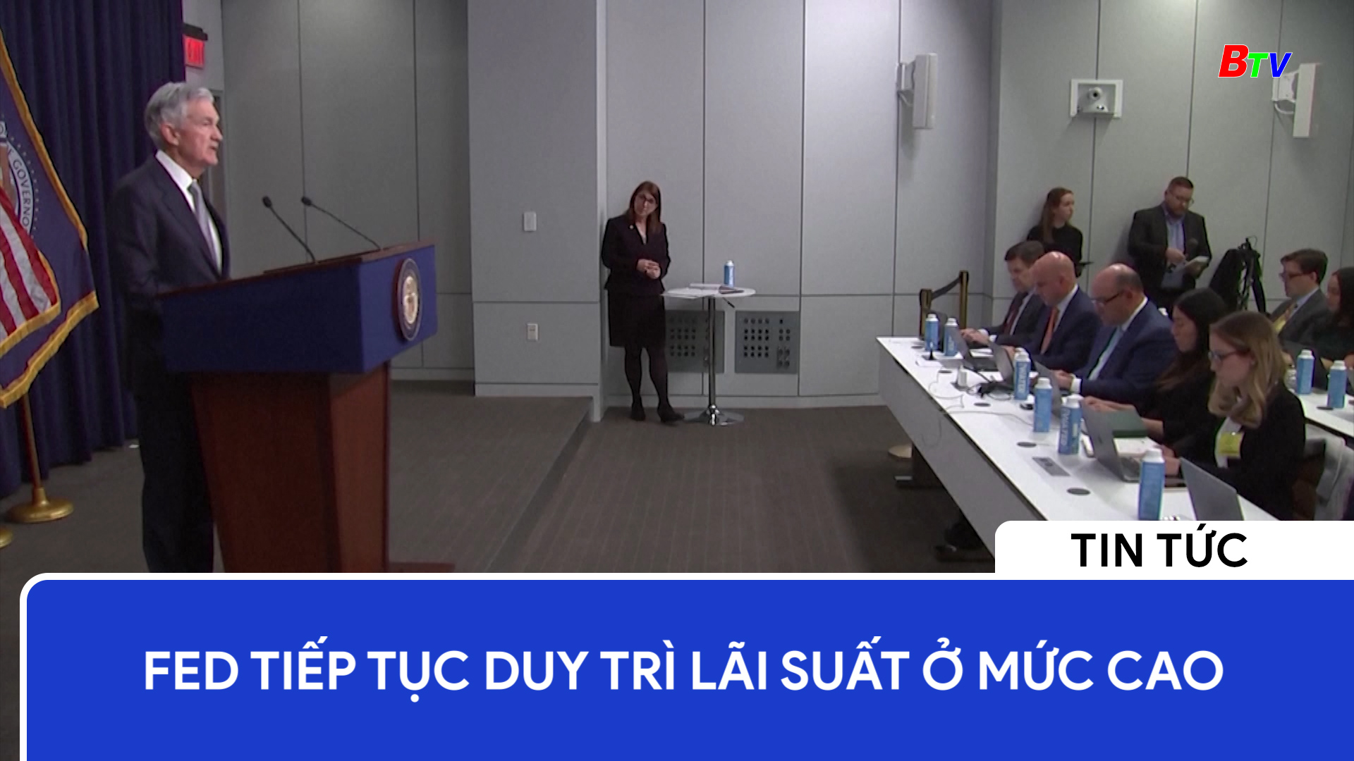 FED tiếp tục duy trì lãi suất ở mức cao