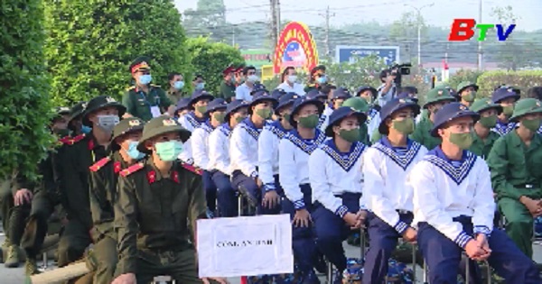 Huyện Bàu Bàng tổ chức lễ giao nhận quân năm 2021