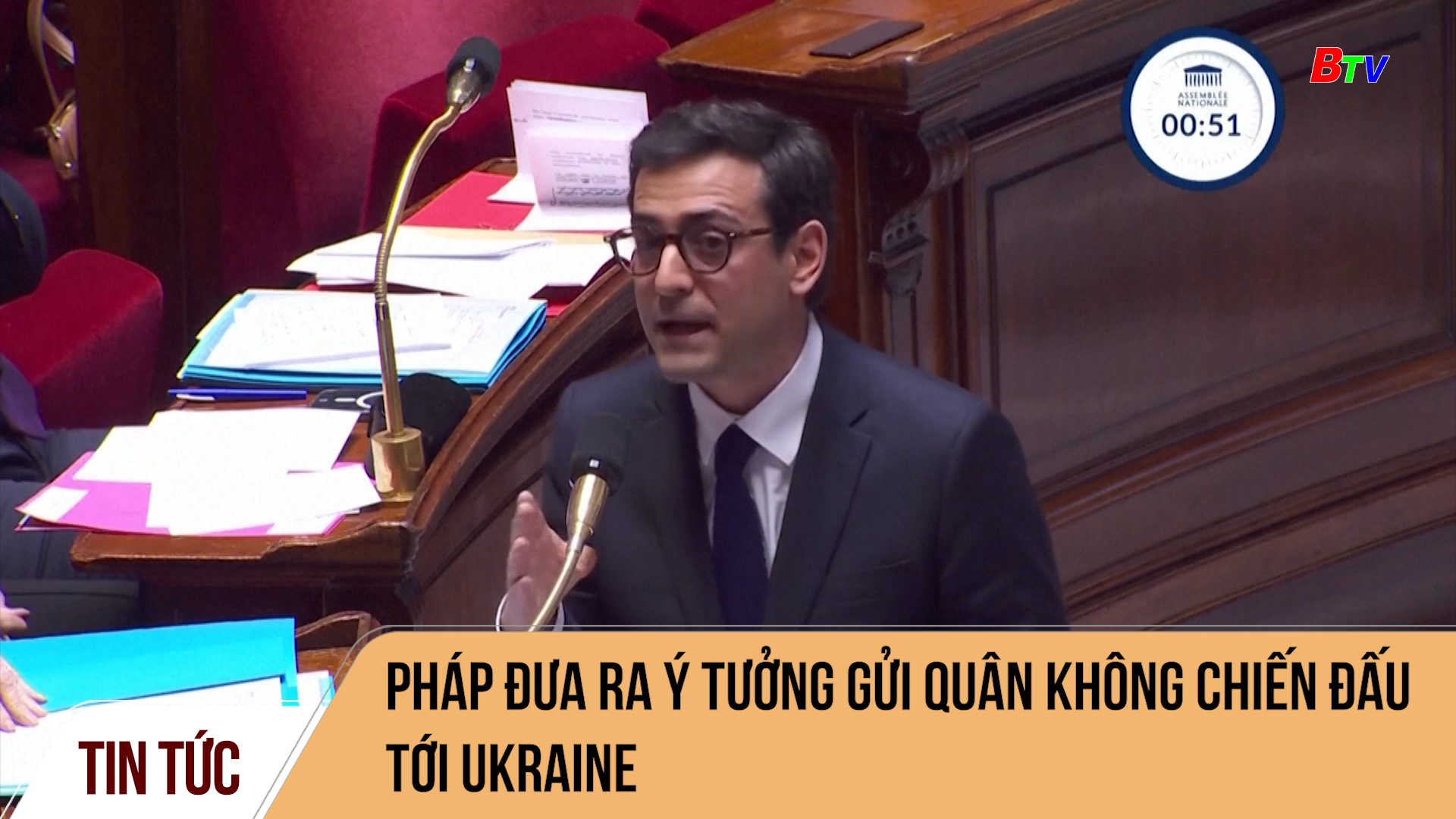 Pháp đưa ra ý tưởng gửi quân không chiến đấu tới Ukraine