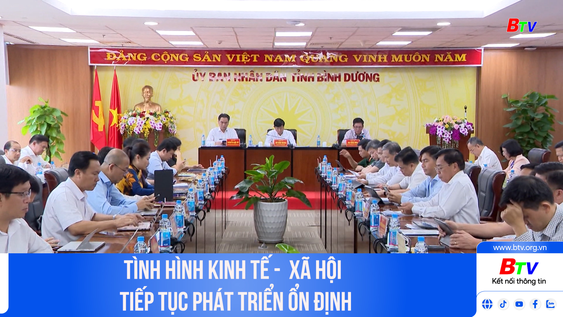 Tình hình kinh tế -  xã hội tiếp tục phát triển ổn định