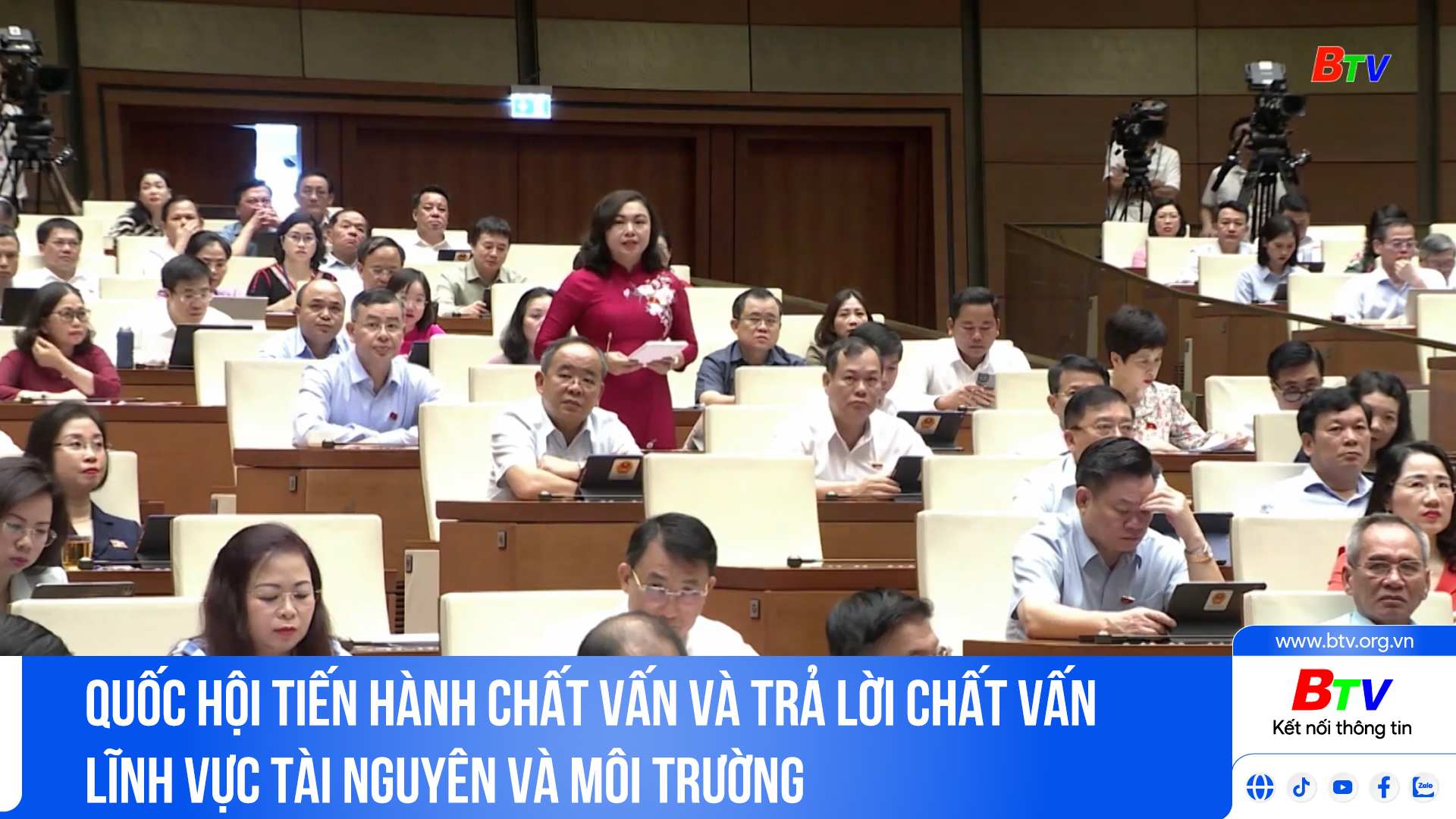 Quốc hội tiến hành chất vấn và trả lời chất vấn lĩnh vực tài nguyên và môi trường