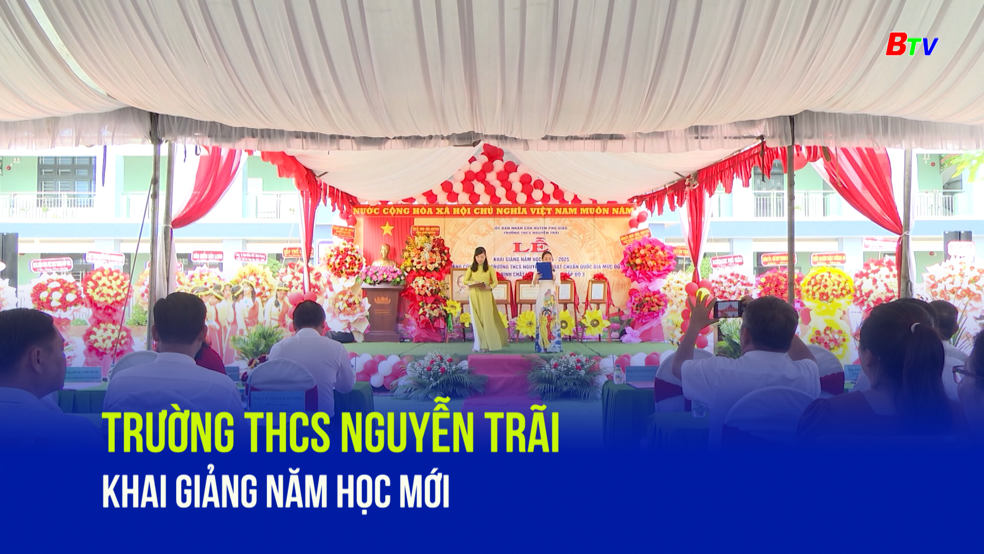 Trường THCS Nguyễn Trãi khai giảng năm học mới