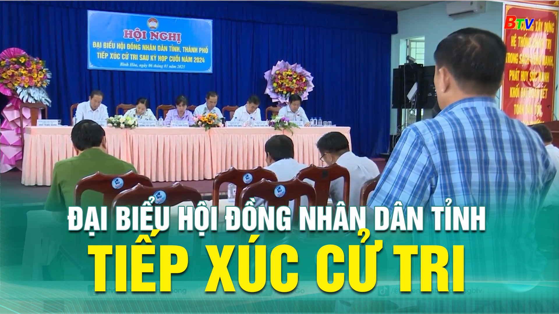 Đại biểu Hội đồng Nhân dân Tỉnh tiếp xúc cử tri