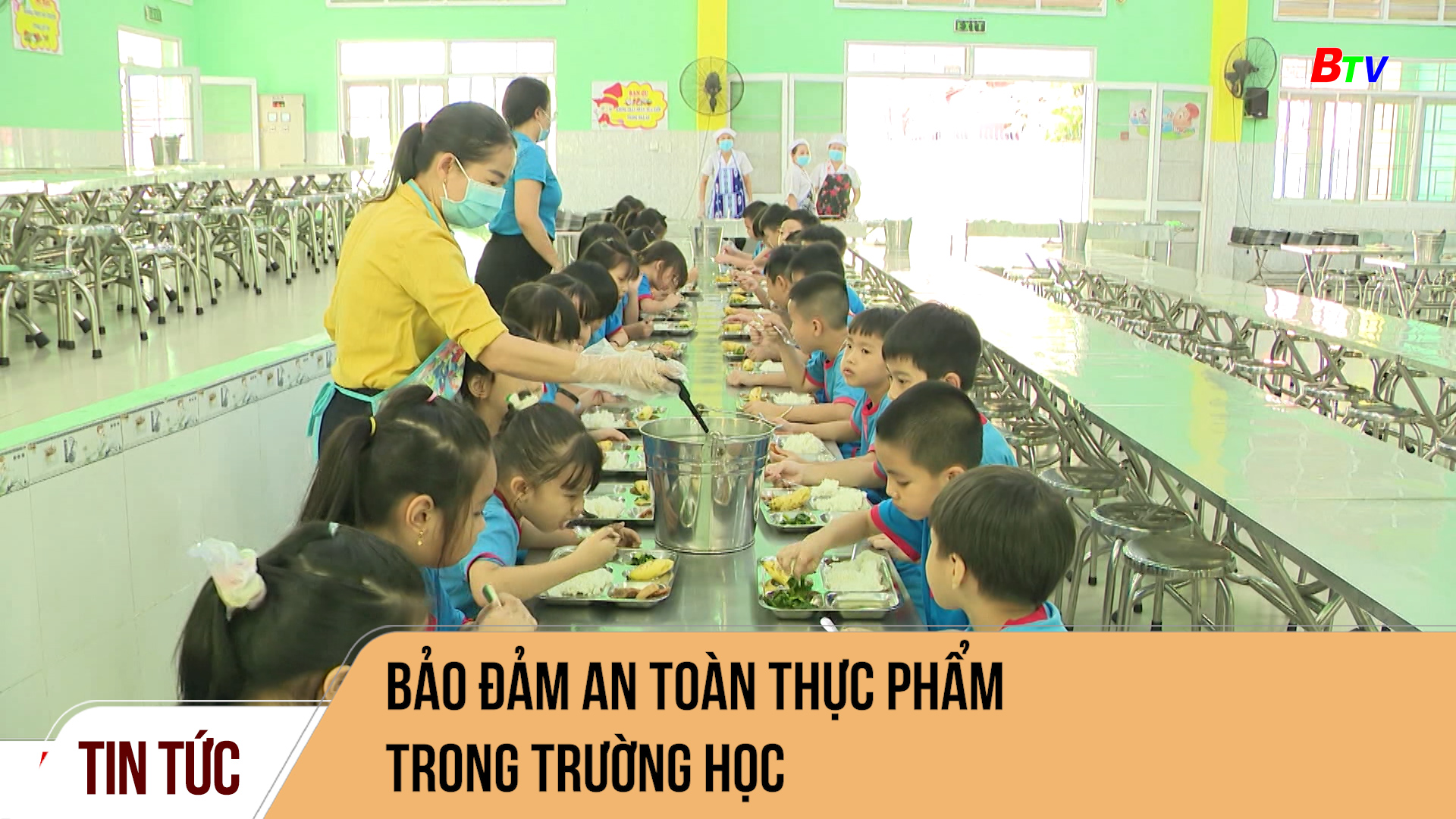 Bảo đảm an toàn thực phẩm trong trường học