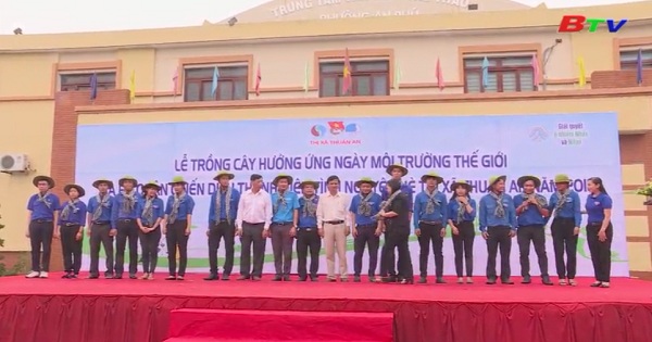 Phú Giáo mít tinh hưởng ứng ngày môi trường thề giới