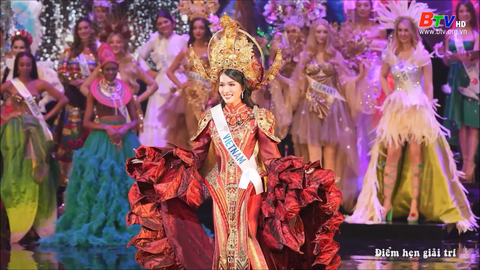 Loạt người đẹp Việt tham dự các cuộc thi hoa hậu quốc tế năm 2022