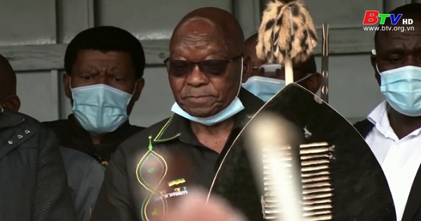 Cựu Tổng thống Nam Phi được tạm tha