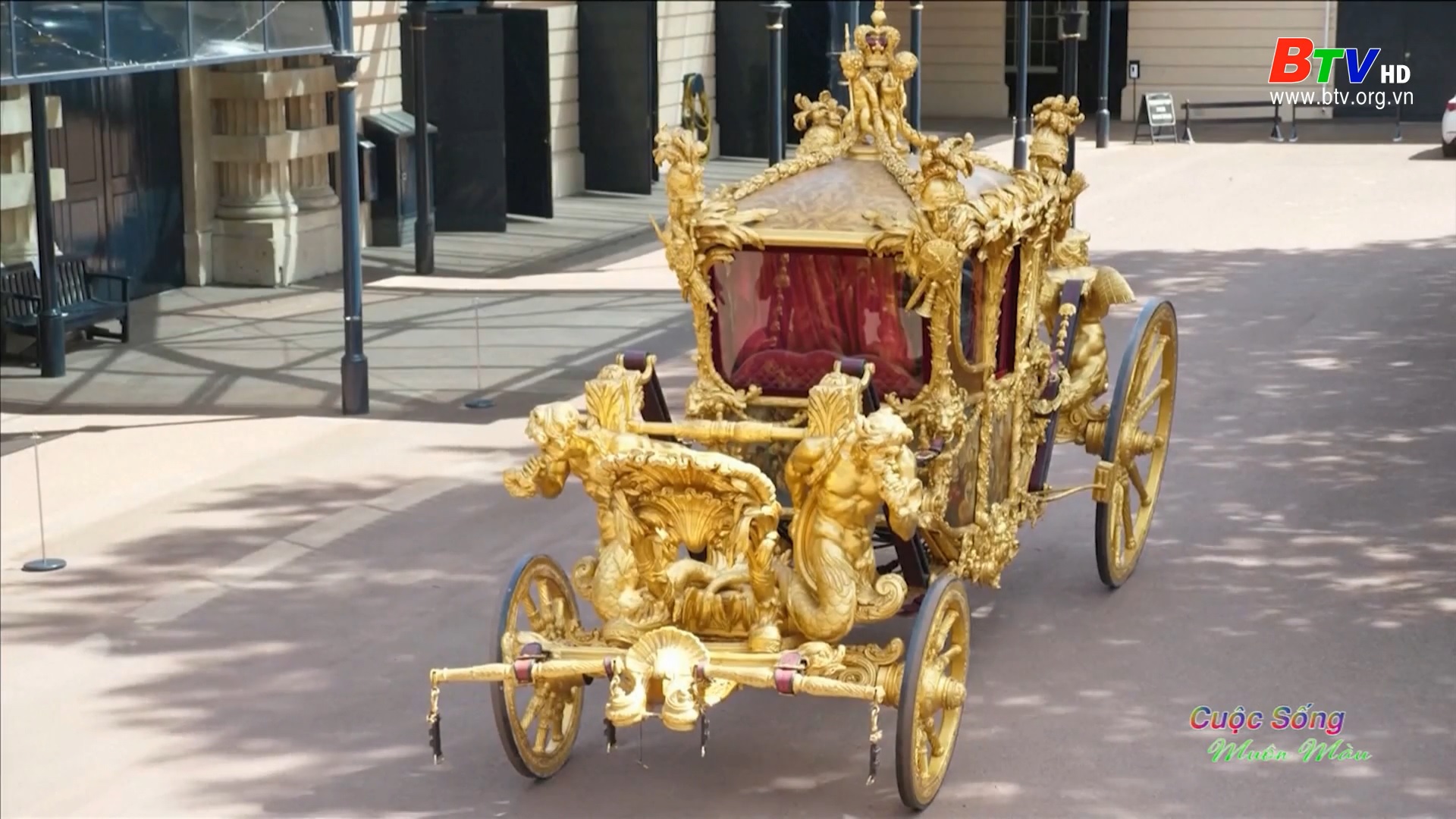 Cỗ xe ngựa mạ vàng sẽ xuất hiện trong đại lễ Bạch kim của nữ hoàng Elizabeth