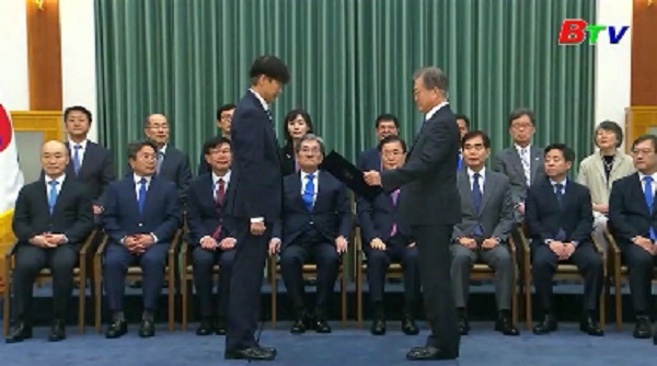 Chính giới Hàn phản ứng trái chiều về bổ nhiệm Bộ trưởng Tư pháp