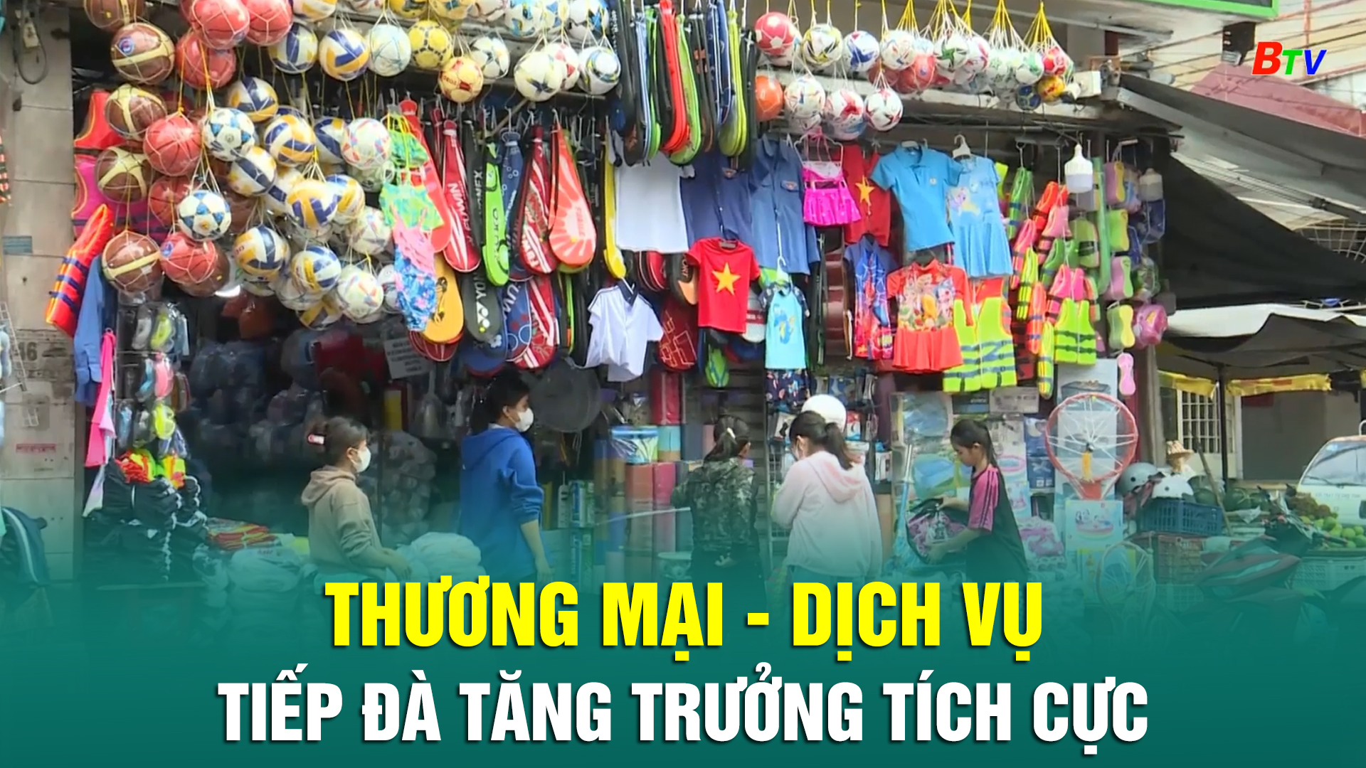 Thương mại - dịch vụ tiếp đà tăng trưởng tích cực