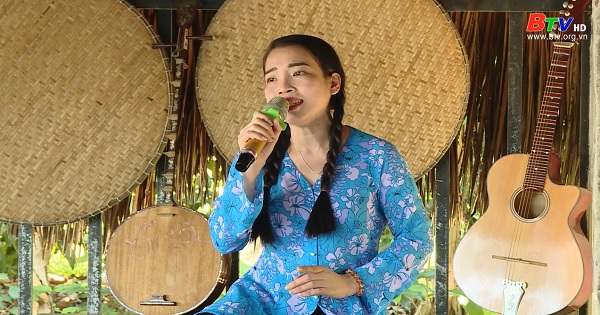 Làng nghệ sĩ:  Huỳnh Kim Thoa – Cô công nhân thích hát