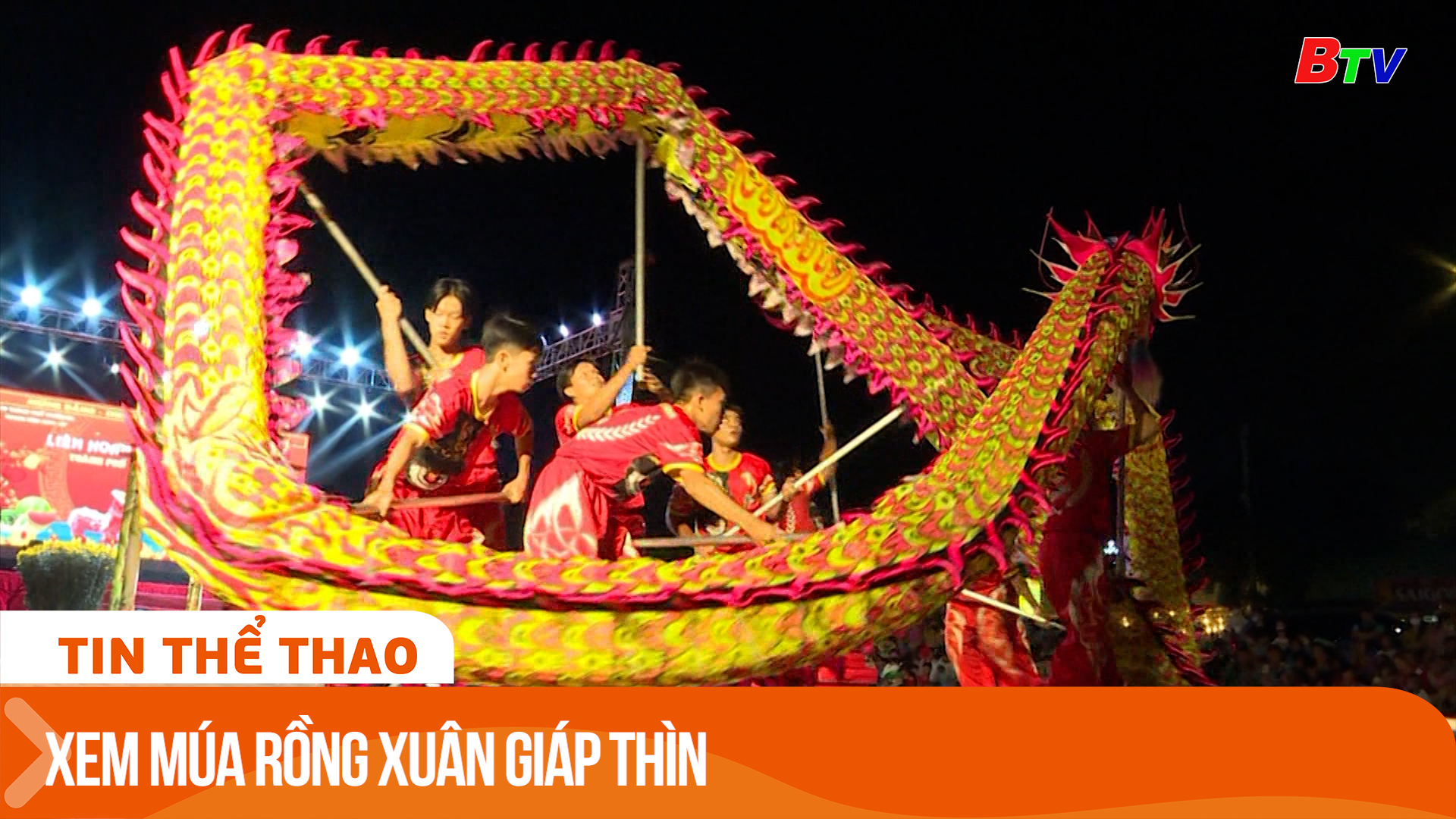 Xem múa Rồng xuân Giáp Thìn | Tin Thể thao 24h