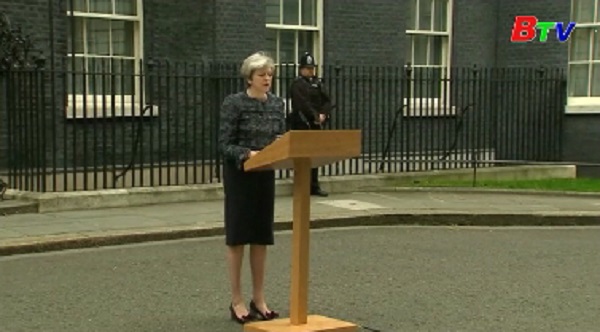 Thủ tướng Anh tiếp Tổng Thư ký NATO