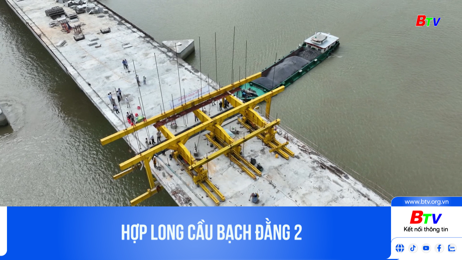 Hợp long cầu Bạch Đằng 2