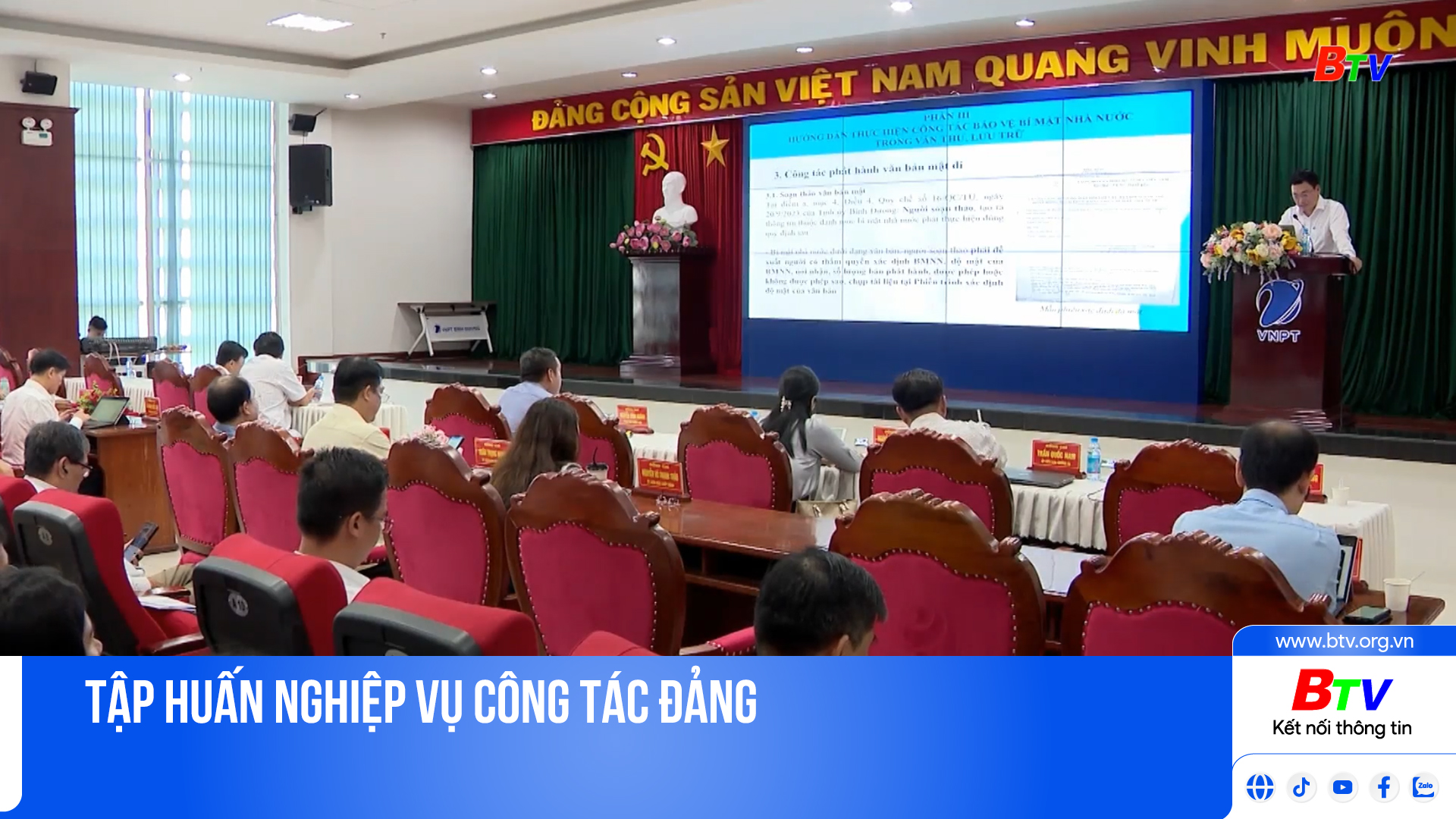 Tập huấn nghiệp vụ công tác Đảng