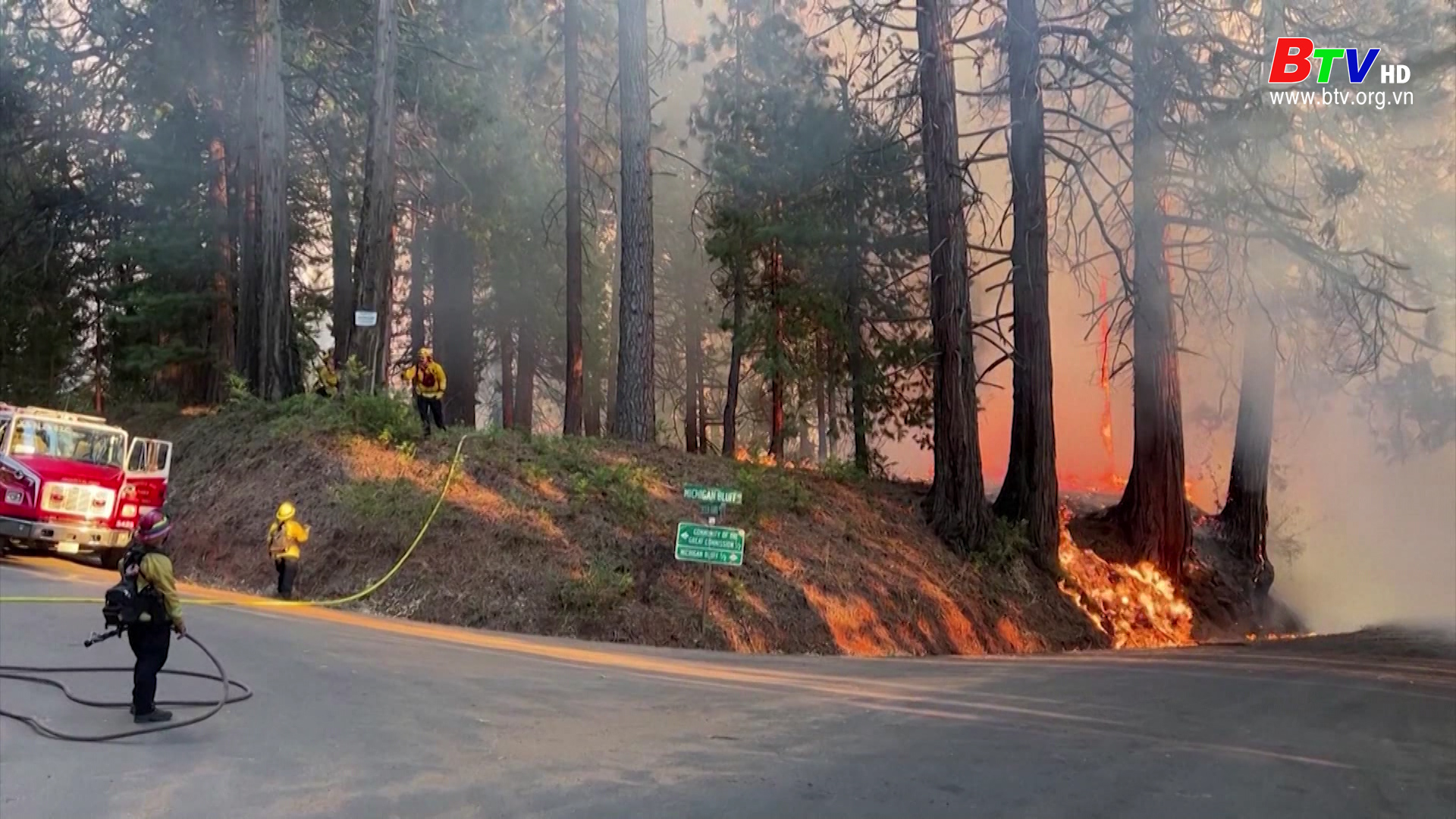 Cháy rừng tiếp tục lan rộng tại bang California (Mỹ)