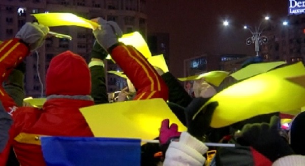 Người dân Romania tiếp tục biểu tình chống chính phủ