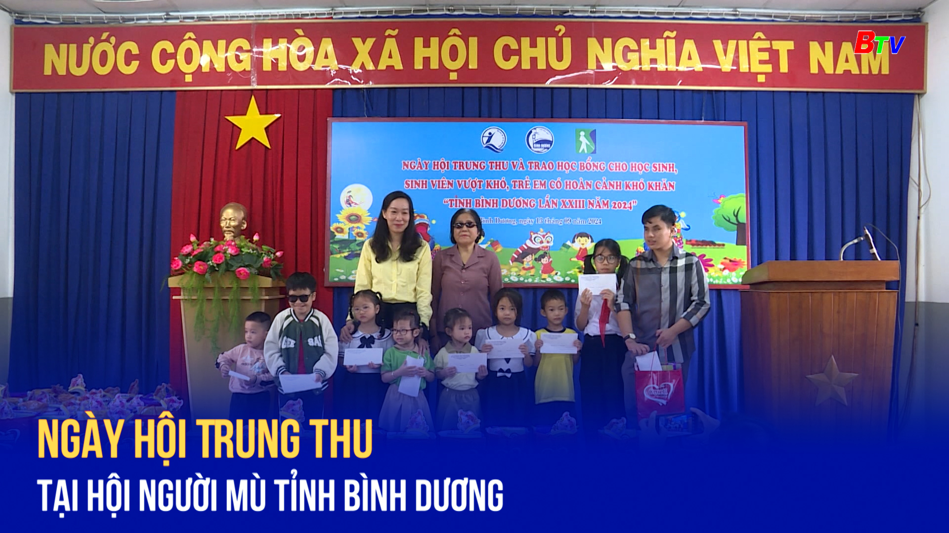 Ngày hội Trung thu tại Hội Người mù tỉnh Bình Dương