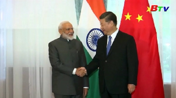Lãnh đạo Ấn Độ-Trung Quốc hội đàm bên lề SCO