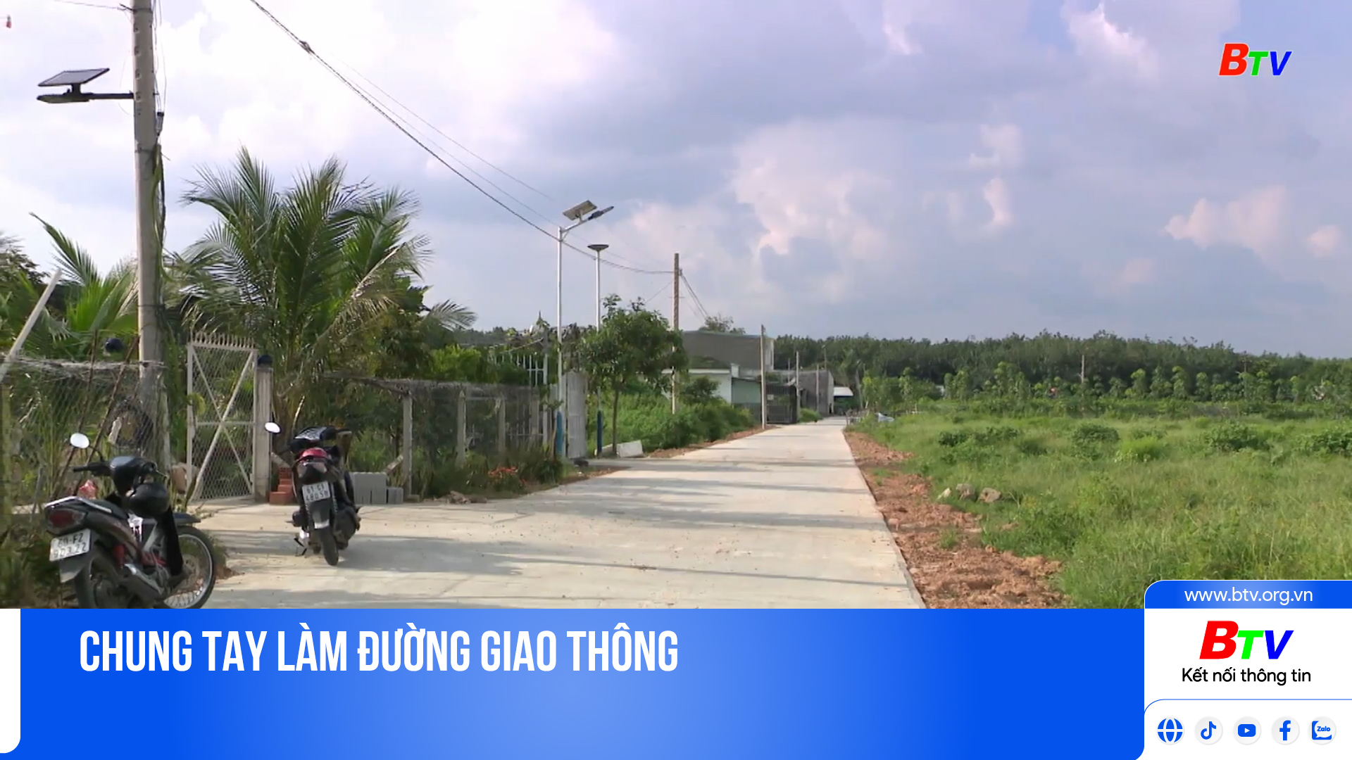 Chung tay làm đường giao thông