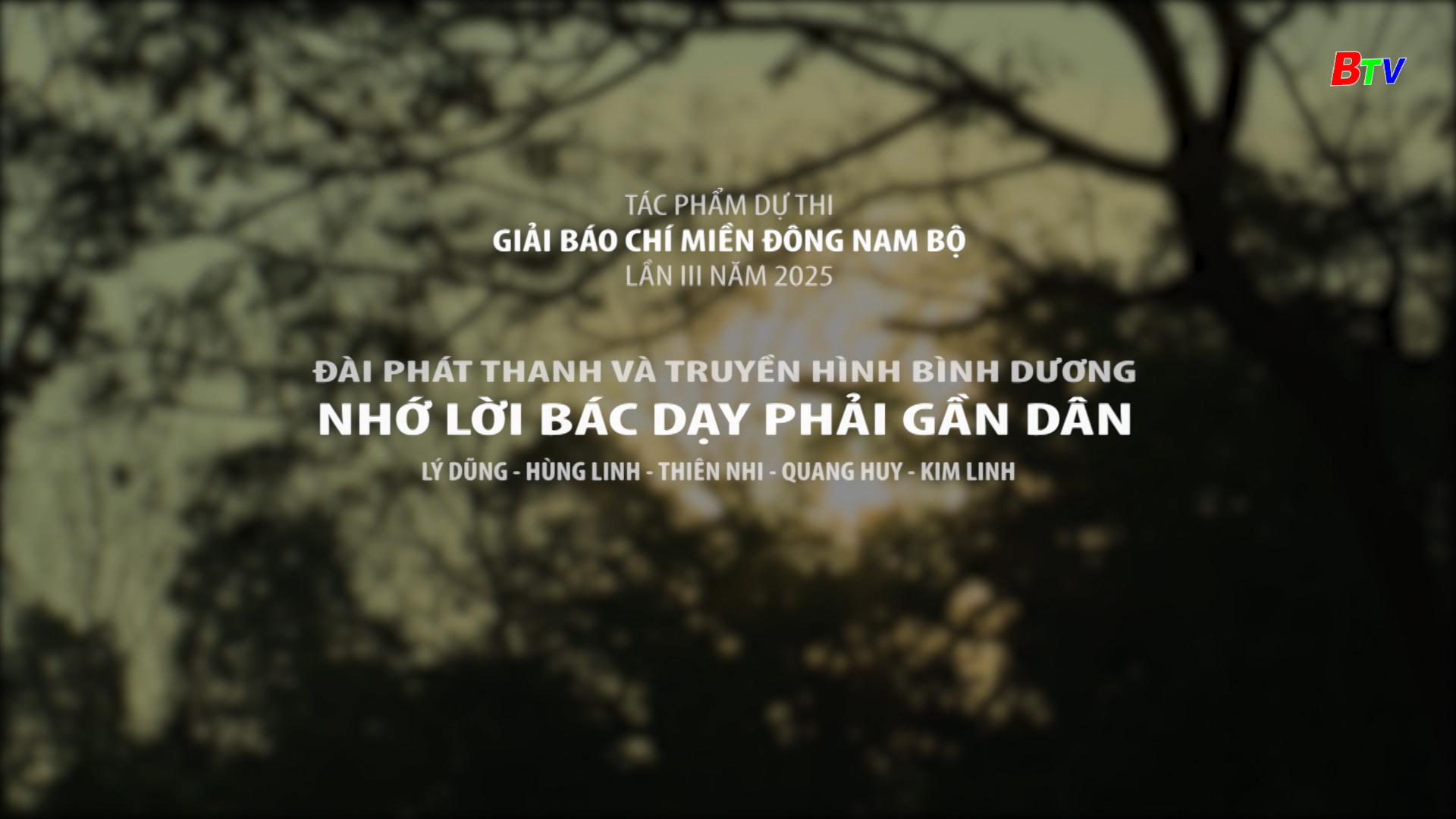 Nhớ lời Bác dạy phải gần dân ( Giải báo chí )