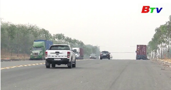 Cảnh báo mất an toàn giao thông trên tuyến đường Bàu Bàng, Mỹ Phước