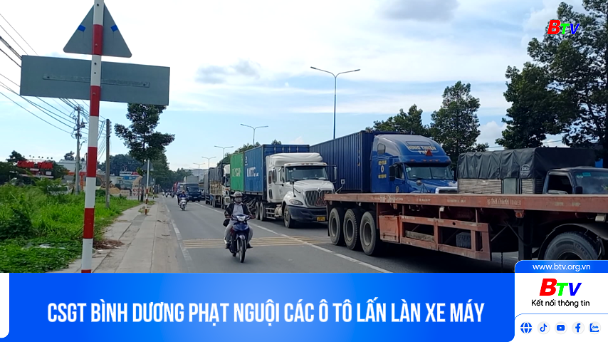 CSGT Bình Dương phạt nguội các ô tô lấn làn xe máy