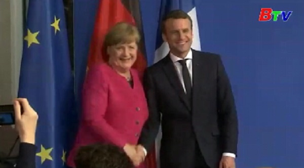 Tổng thống Pháp hội kiến Thủ tướng Đức