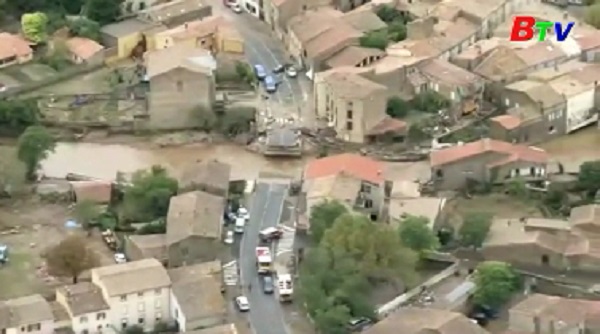 Mưa lũ nghiêm trọng ở miền Nam Pháp, ít nhất 13 người thiệt mạng