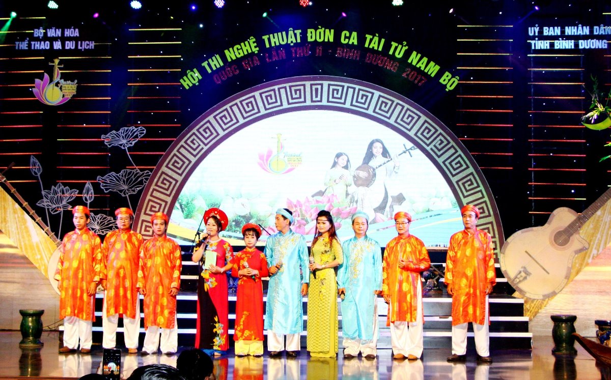 Festival Đờn ca tài tử Quốc gia lần II - Bình Dương 2017: Đoàn nghệ thuật tỉnh Bình Phước