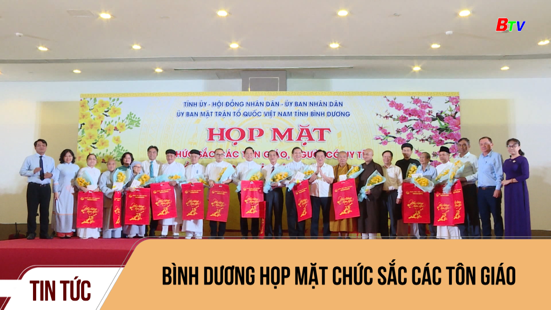 Bình Dương họp mặt chức sắc các tôn giáo