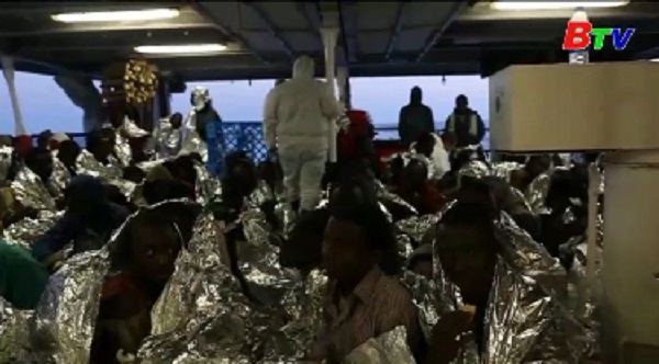Hơn 2.000 người di cư được giải cứu trên Địa Trung Hải