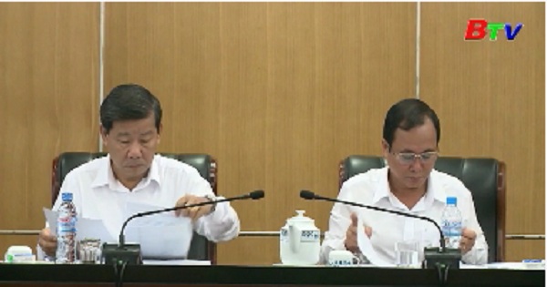 Họp tiểu ban nôi dung thông quan đề cương Báo cáo chính trị tại Đại hội Đảng bộ tỉnh lần thứ XI