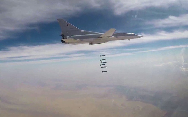 Máy bay Nga tấn công IS tại Syria
