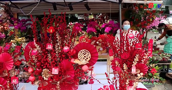 Các khu chợ hoa ở Trung Quốc nhộn nhịp chuẩn bị đón Tết Nguyên đán
