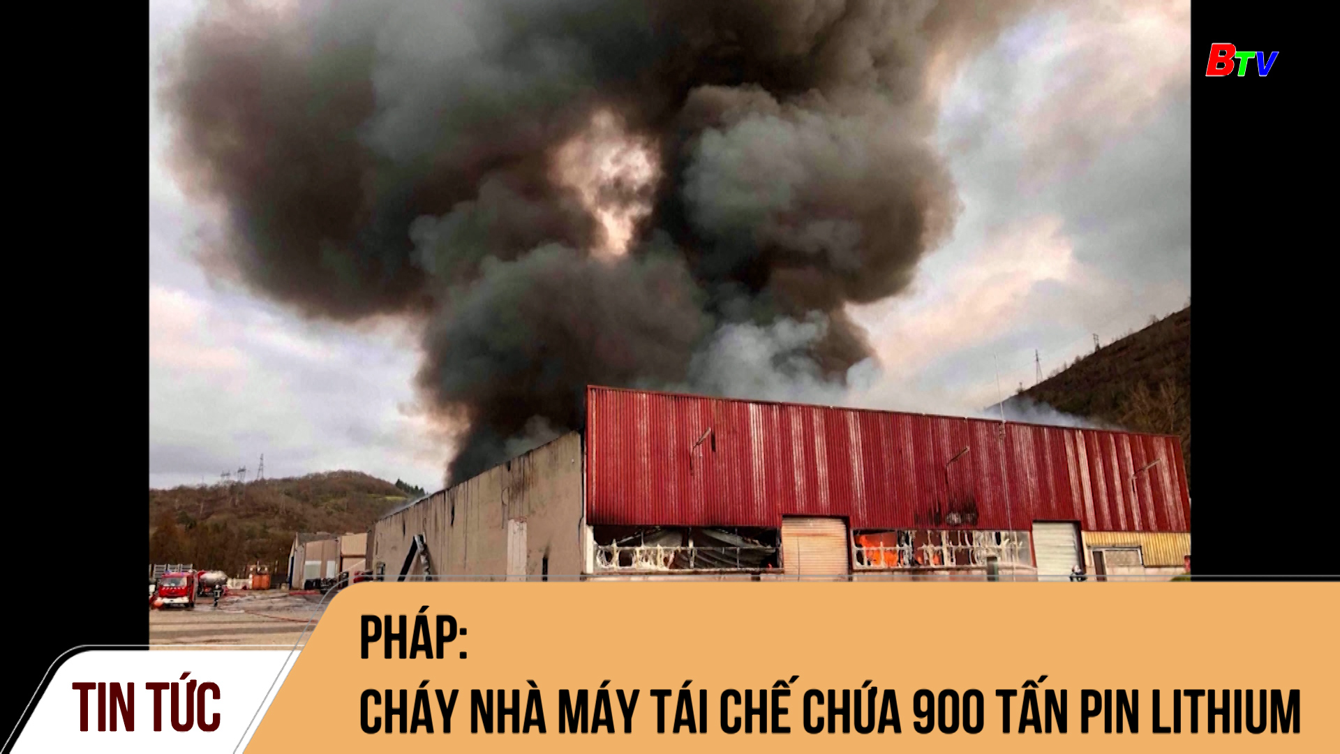 Pháp: cháy nhà máy tái chế chứa 900 tấn Pin lithium 