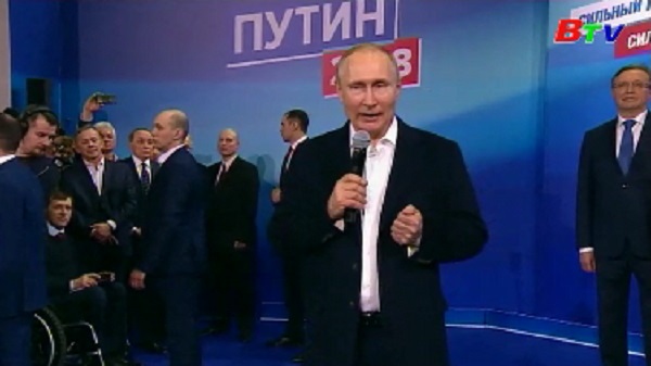 Ông Putin tái đắc cử Tổng thống Nga với chiến thắng áp đảo